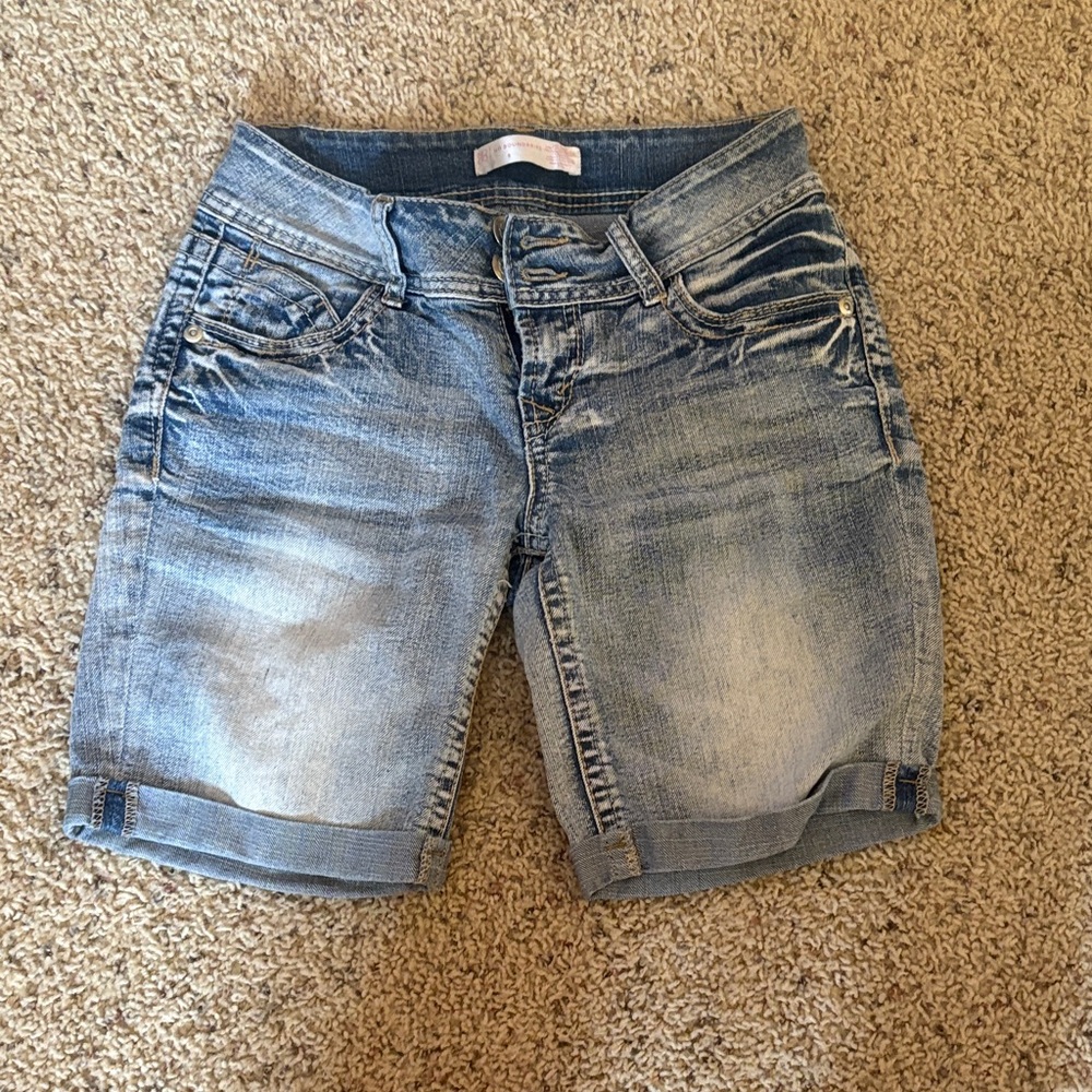 No Boundaries Light Blue Jean Shorts